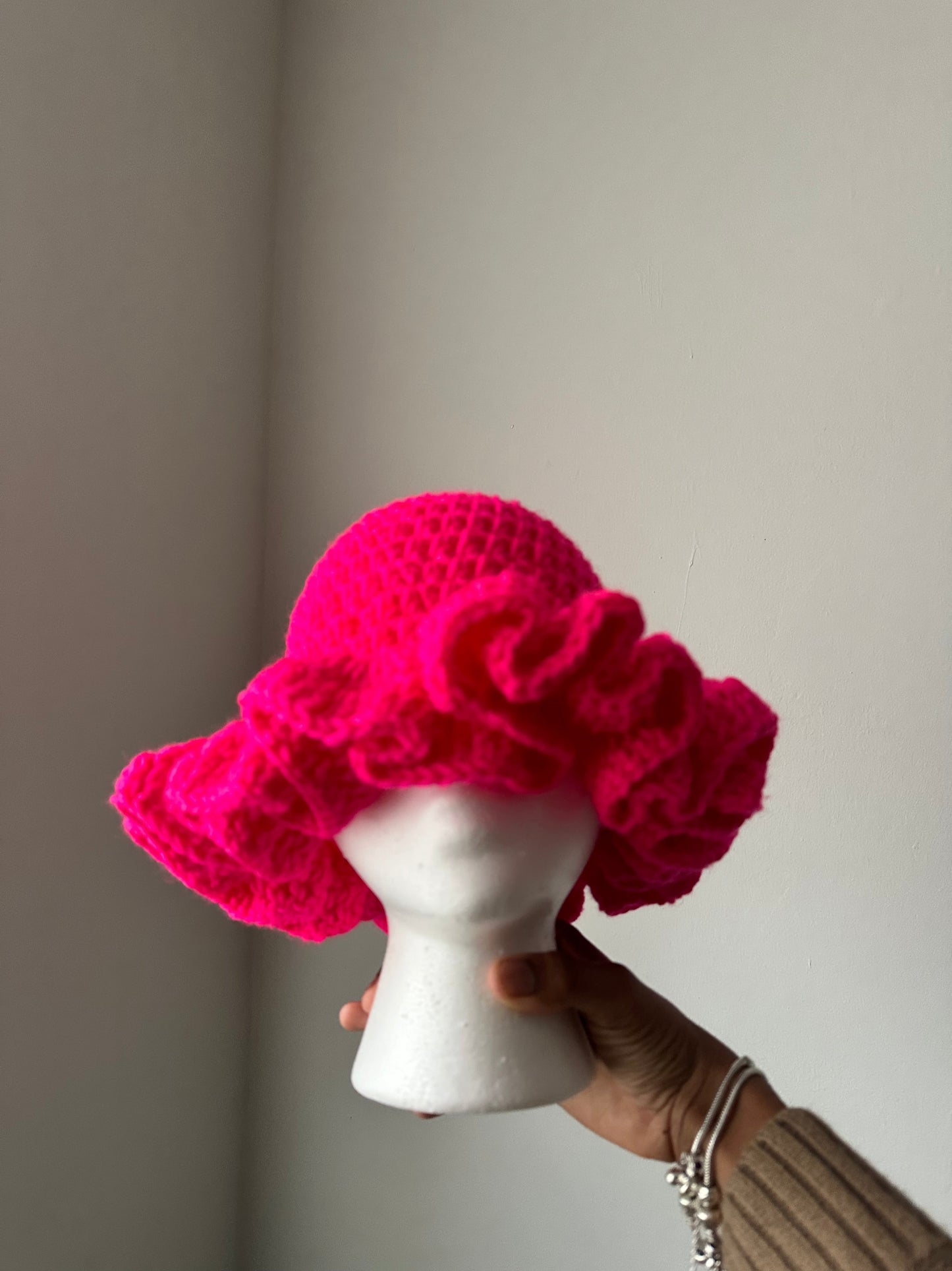 PATTERN! Crochet Ruffled Hat