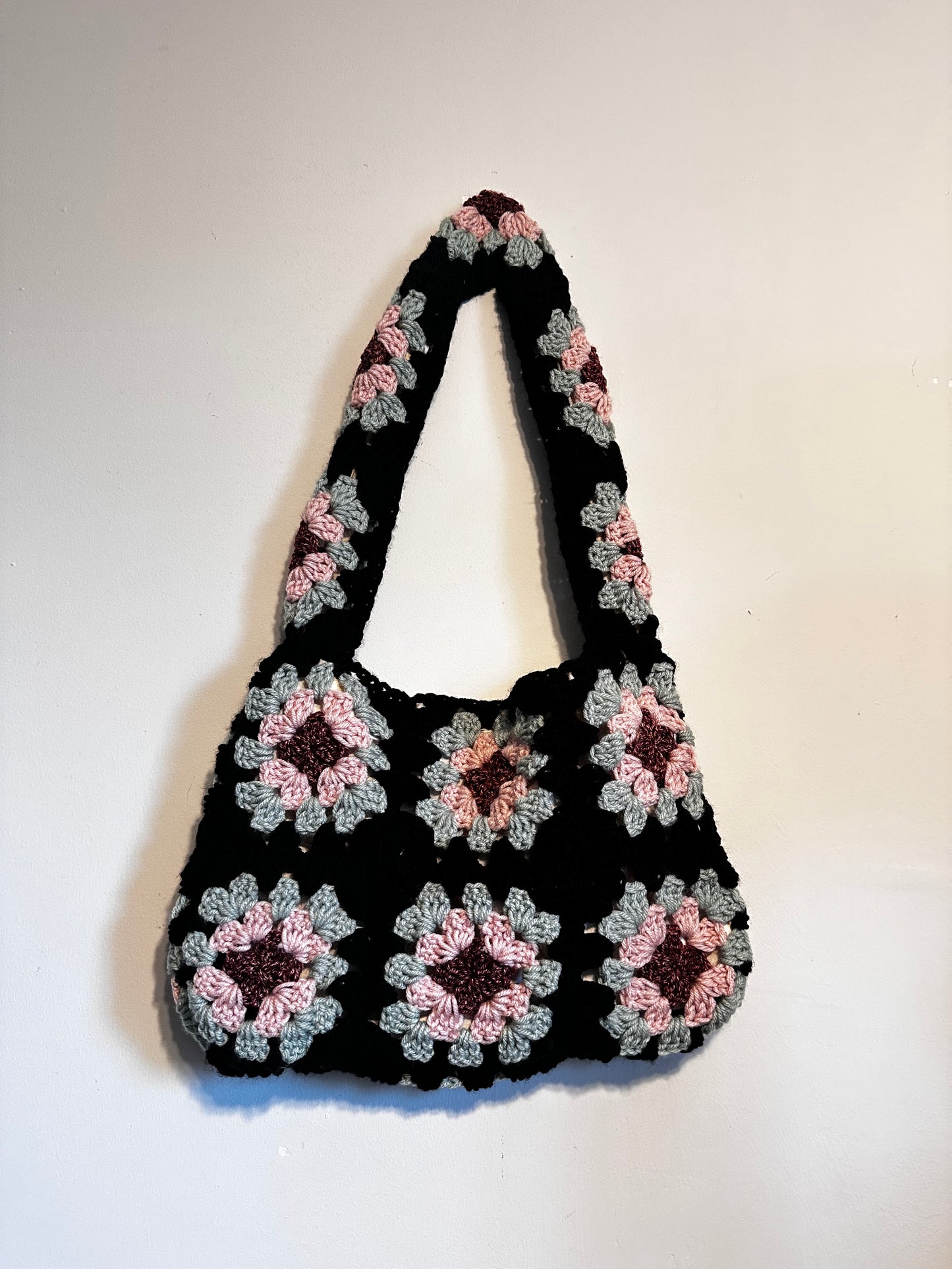 Granny Square Medium Shoulder Bag